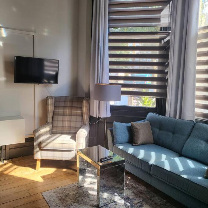 ברייטון 21 Mini Loft Apartment - Great Location - Comfy King Size Bed מראה חיצוני תמונה