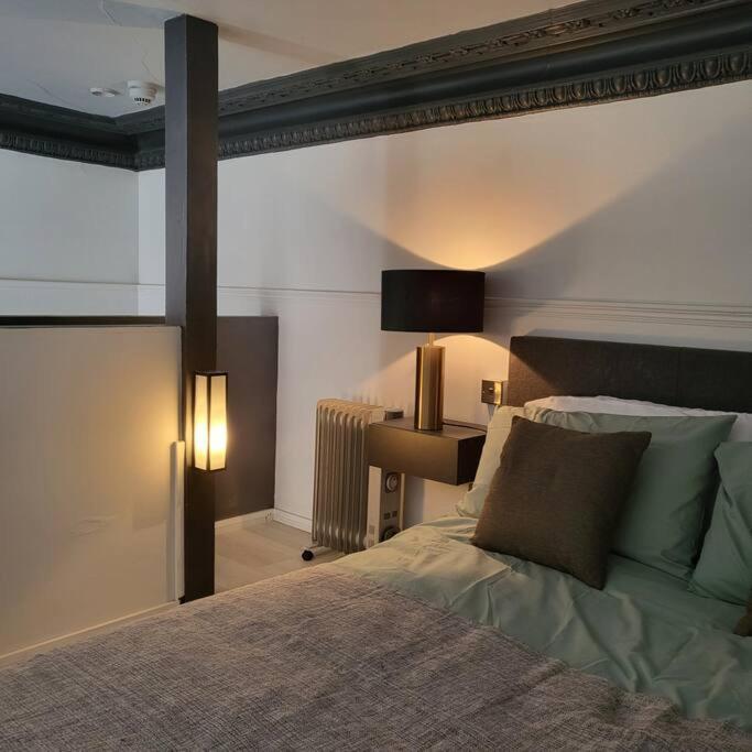 ברייטון 21 Mini Loft Apartment - Great Location - Comfy King Size Bed מראה חיצוני תמונה